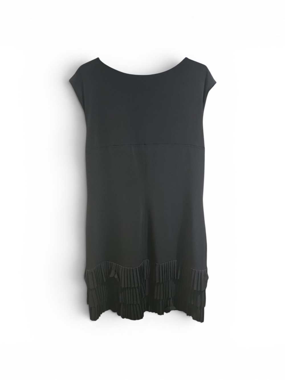 Peter Nygard Black Cap-Sleeve Mini Dress with Pleated Hem
